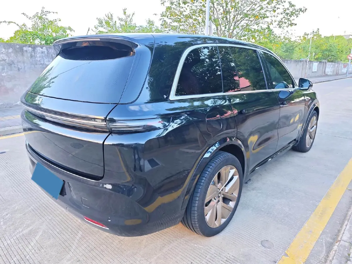 2024 Ford Bronco 2.3T 275HP L4 10AT,autocango,china used car exporter,china ev exporter,chinese used car exporter,chinese used ev exporter