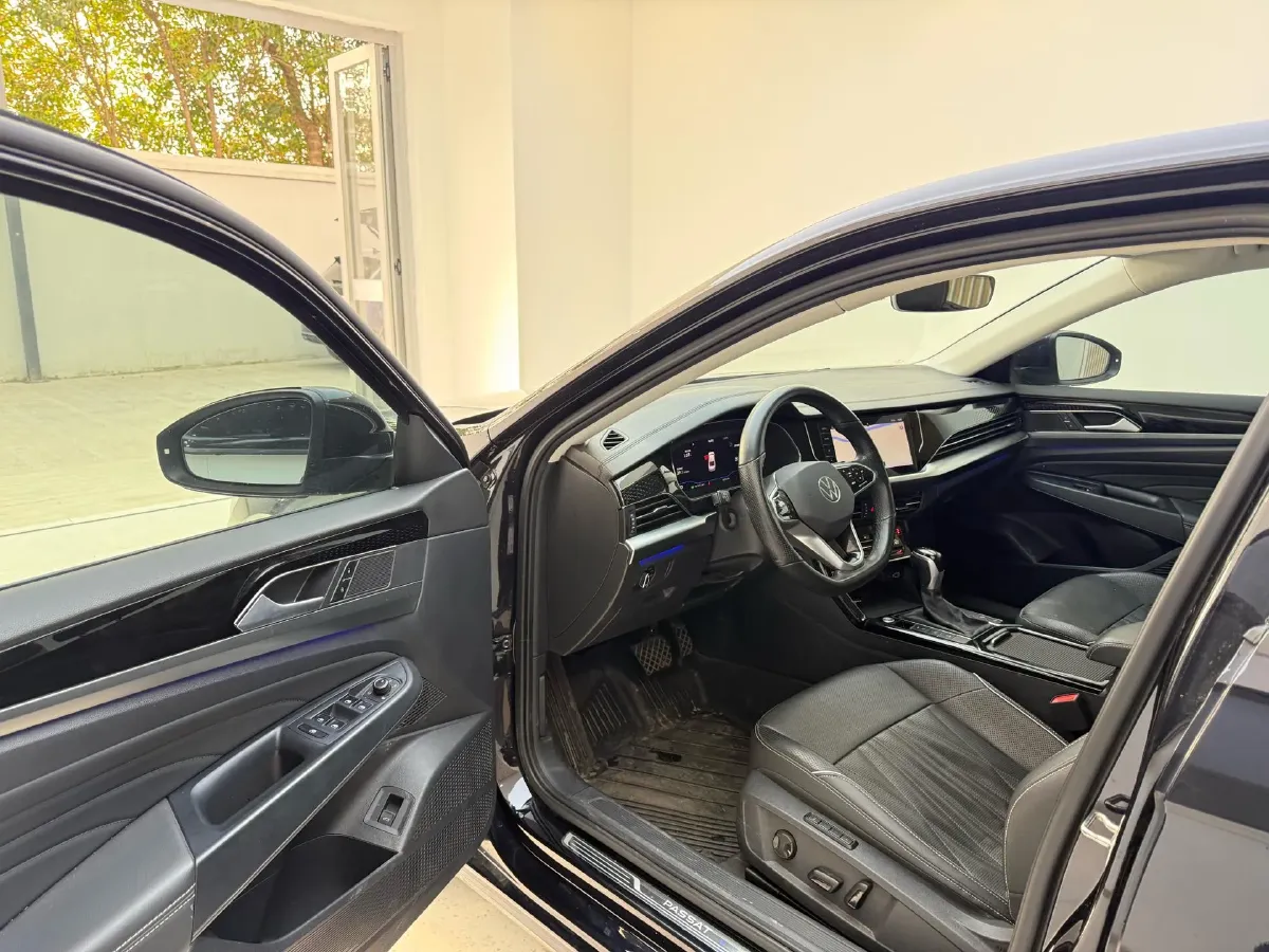 2022 Xpeng P7 BEV 60.2KWH,autocango,china used car exporter,china ev exporter,chinese used car exporter,chinese used ev exporter