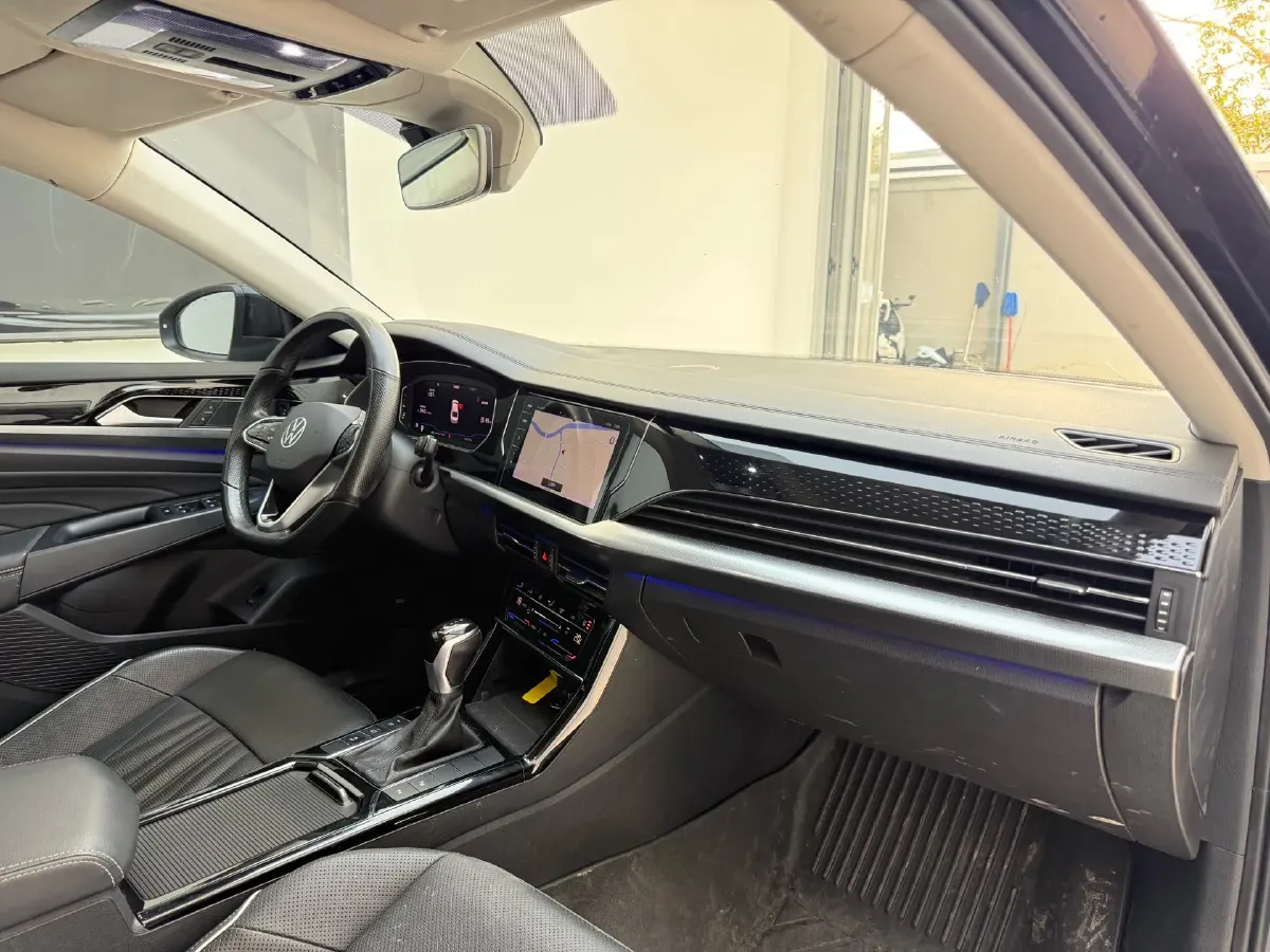 2022 Xpeng P7 BEV 60.2KWH,autocango,china used car exporter,china ev exporter,chinese used car exporter,chinese used ev exporter