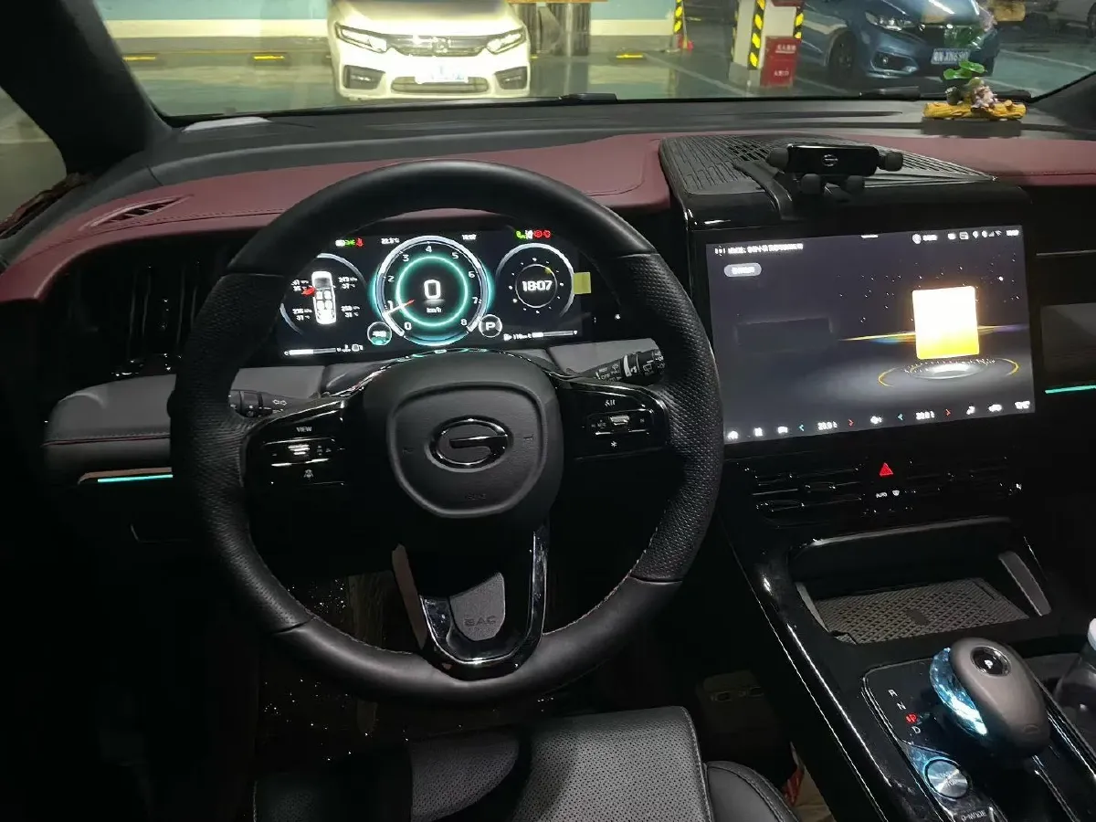 2024 GAC Trumpchi M8 2.0T 252HP L4 8AT,autocango,china used car exporter,china ev exporter,chinese used car exporter,chinese used ev exporter