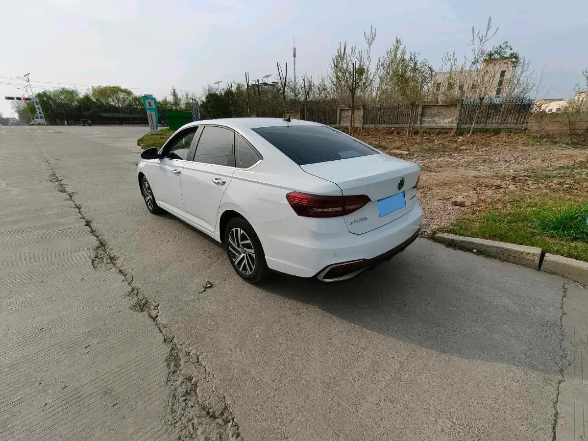 2023 Volkswagen Lavida 1.5L 110HP L4 6AT,autocango,china used car exporter,china ev exporter,chinese used car exporter,chinese used ev exporter