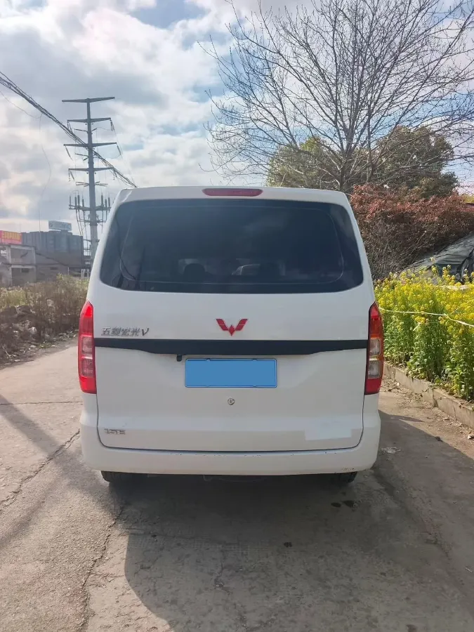 2021 Yema SiPaiKa 1.5L 109HP L4 5MT,autocango,china used car exporter,china ev exporter,chinese used car exporter,chinese used ev exporter