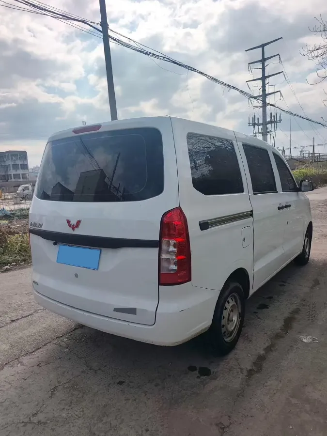 2021 Yema SiPaiKa 1.5L 109HP L4 5MT,autocango,china used car exporter,china ev exporter,chinese used car exporter,chinese used ev exporter