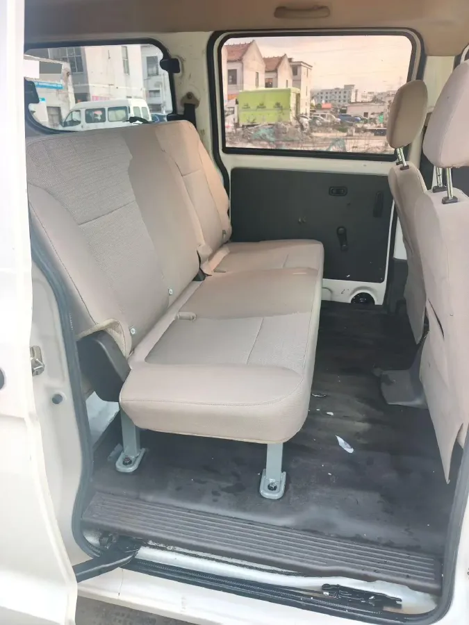 2021 Yema SiPaiKa 1.5L 109HP L4 5MT,autocango,china used car exporter,china ev exporter,chinese used car exporter,chinese used ev exporter