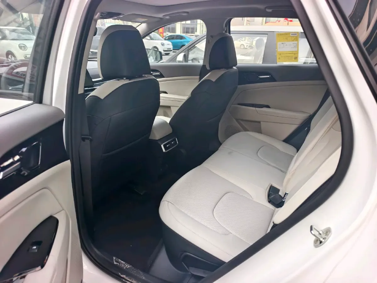 2023 Kia Sportage 1.5T 200HP L4 8AT,autocango,china used car exporter,china ev exporter,chinese used car exporter,chinese used ev exporter