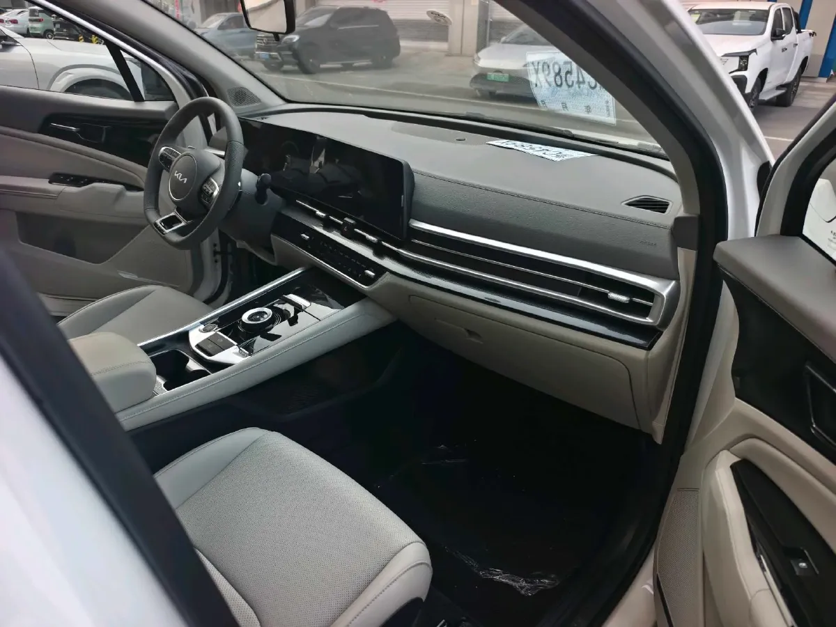 2023 Kia Sportage 1.5T 200HP L4 8AT,autocango,china used car exporter,china ev exporter,chinese used car exporter,chinese used ev exporter