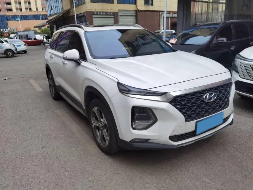 2019 Hyundai Santafe 2.0T 240HP L4 8AT,autocango,china used car exporter,china ev exporter,chinese used car exporter,chinese used ev exporter