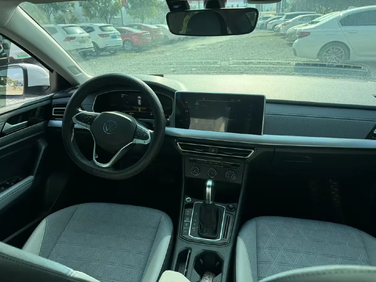 2023 Volkswagen Lavida 1.4T 150HP L4 7DCT,autocango,china used car exporter,china ev exporter,chinese used car exporter,chinese used ev exporter