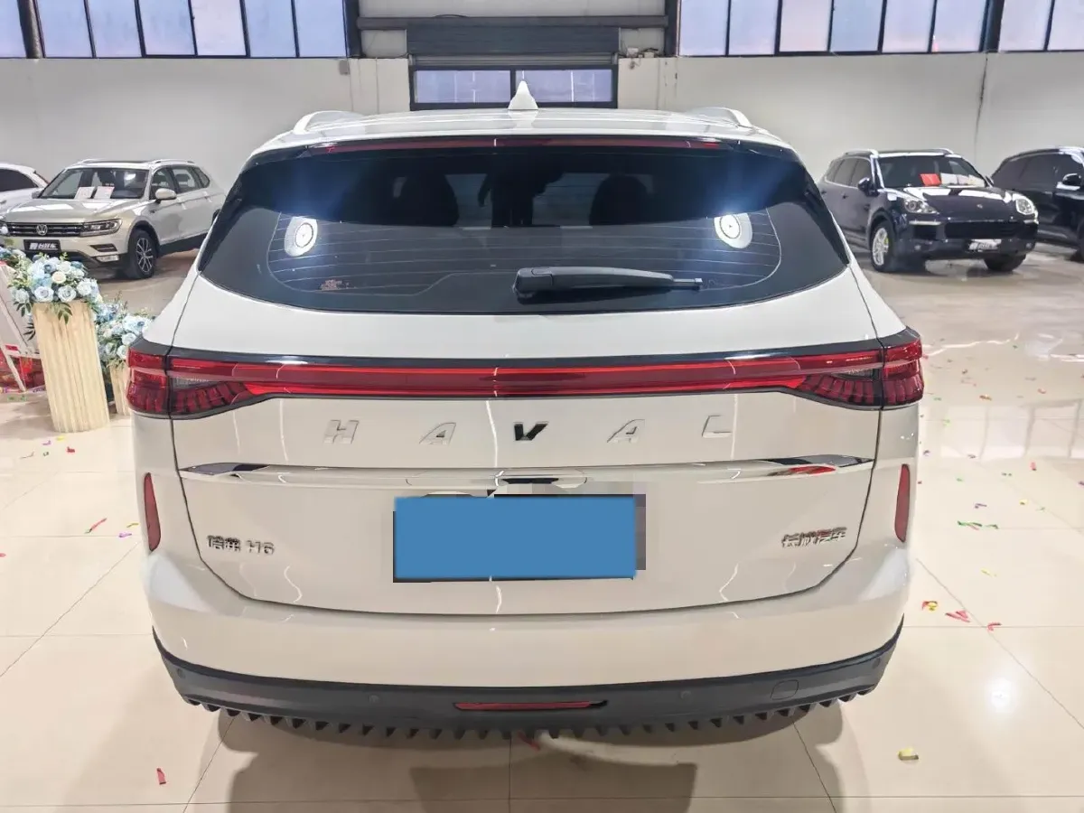 2022 Haval H6 1.5T 184HP L4 7DCT,autocango,china used car exporter,china ev exporter,chinese used car exporter,chinese used ev exporter