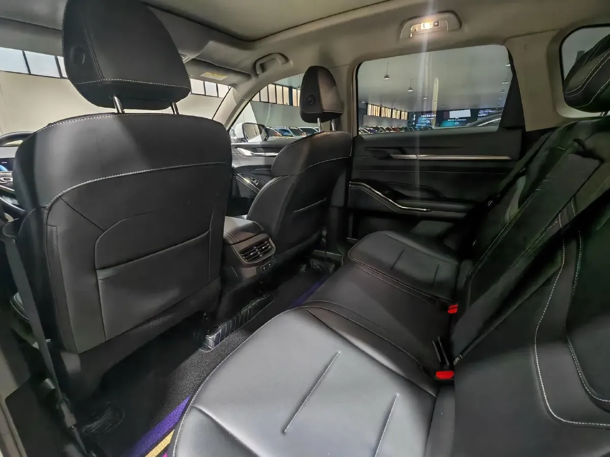 2022 Haval H6 1.5T 184HP L4 7DCT,autocango,china used car exporter,china ev exporter,chinese used car exporter,chinese used ev exporter