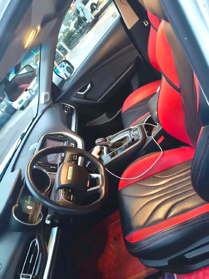 2020 Jetour X70M 1.5T 156HP L4 6DCT,autocango,china used car exporter,china ev exporter,chinese used car exporter,chinese used ev exporter