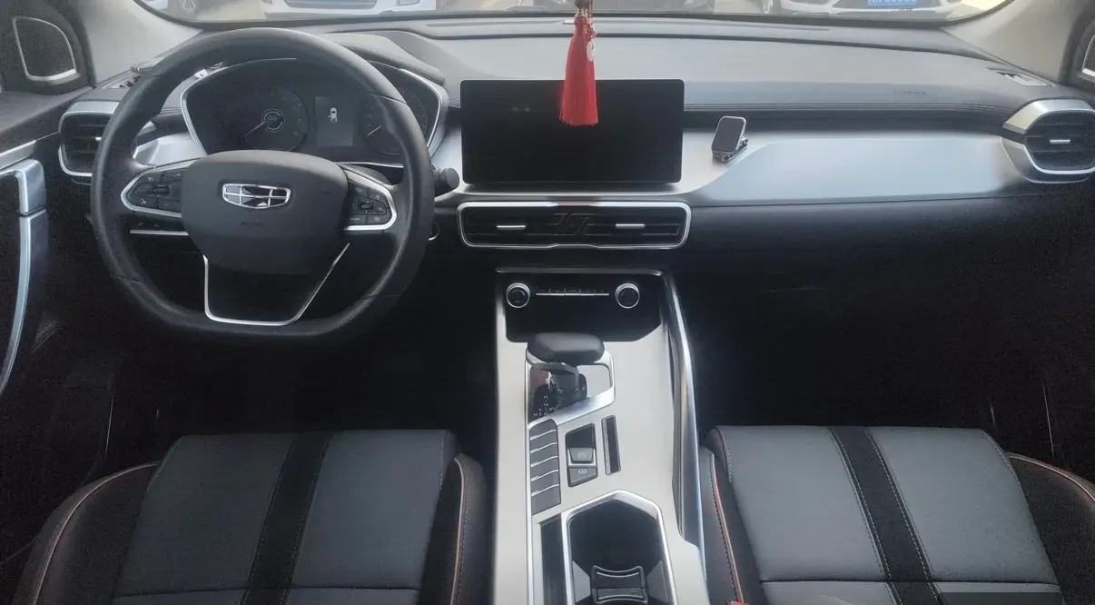 2024 Geely Coolray 1.5T 181HP L4 7DCT,autocango,china used car exporter,china ev exporter,chinese used car exporter,chinese used ev exporter