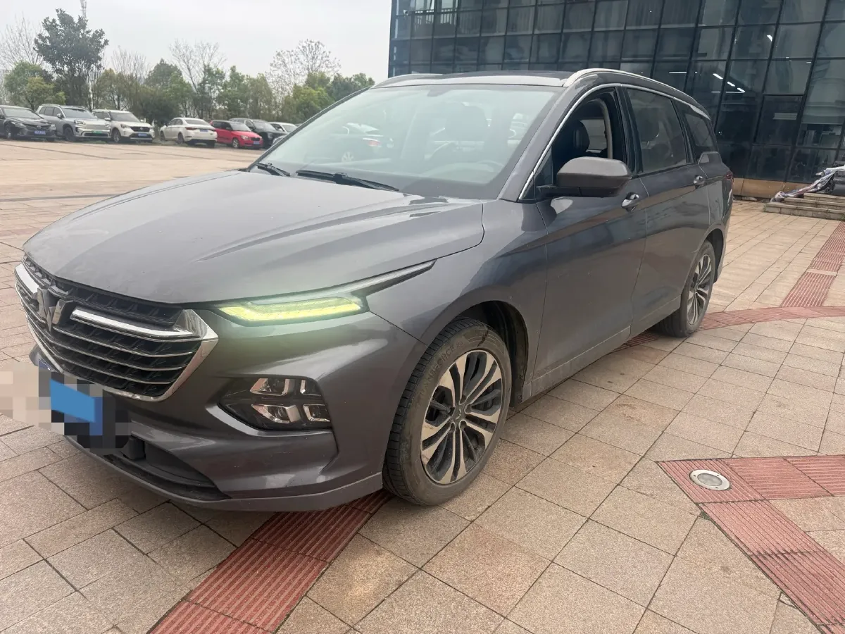 2020 WuLing KaiJie 1.5T 147HP L4 CVT,autocango,china used car exporter,china ev exporter,chinese used car exporter,chinese used ev exporter
