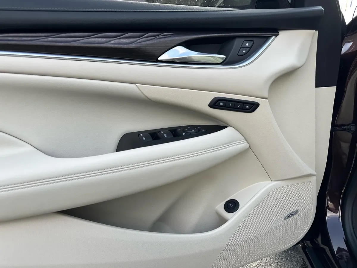 2020 Buick Larcosse 2.0T 237HP L4 9AT,autocango,china used car exporter,china ev exporter,chinese used car exporter,chinese used ev exporter