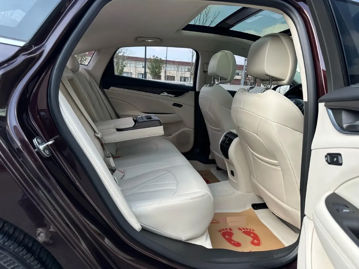 2020 Buick Larcosse 2.0T 237HP L4 9AT,autocango,china used car exporter,china ev exporter,chinese used car exporter,chinese used ev exporter