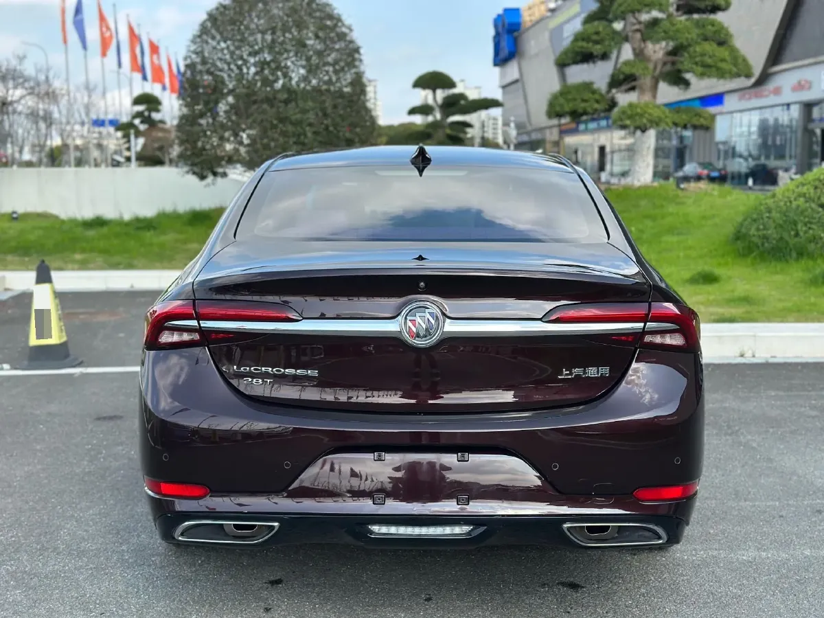 2020 Buick Larcosse 2.0T 237HP L4 9AT,autocango,china used car exporter,china ev exporter,chinese used car exporter,chinese used ev exporter