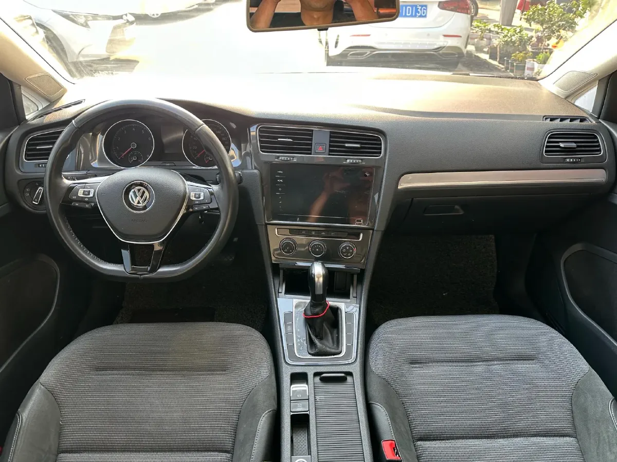 2020 Volkswagen Golf 1.4T 150HP L4 7DCT,autocango,china used car exporter,china ev exporter,chinese used car exporter,chinese used ev exporter