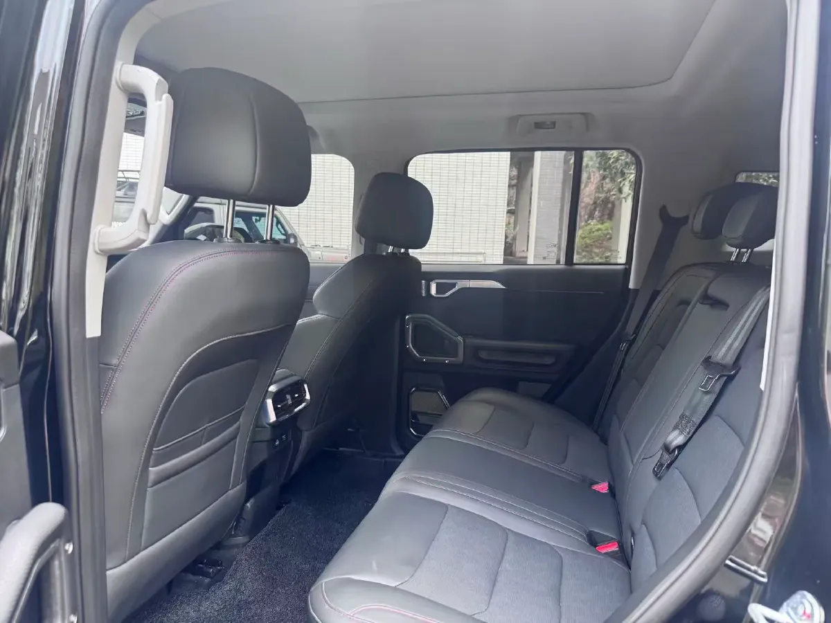 2023 Jetour Traveller 1.5T 184HP L4 7DCT,autocango,china used car exporter,china ev exporter,chinese used car exporter,chinese used ev exporter