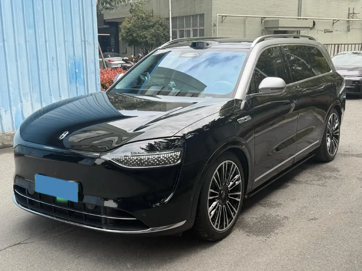 2024 AITO AITO M9 1.5T 152HP L4 REEV 42KWH,autocango,china used car exporter,china ev exporter,chinese used car exporter,chinese used ev exporter