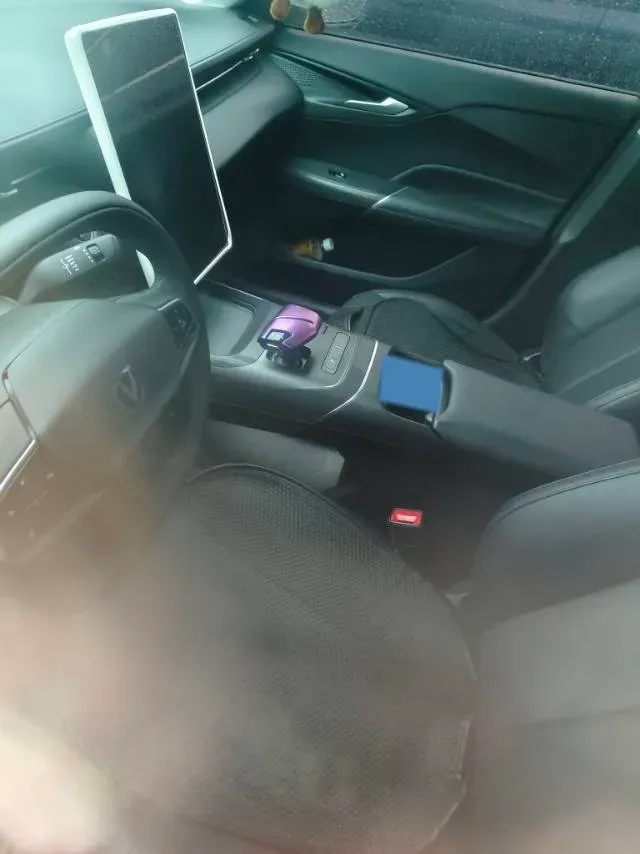 2023 ChangAn Oshan Z6 1.5T 188HP L4 7DCT,autocango,china used car exporter,china ev exporter,chinese used car exporter,chinese used ev exporter