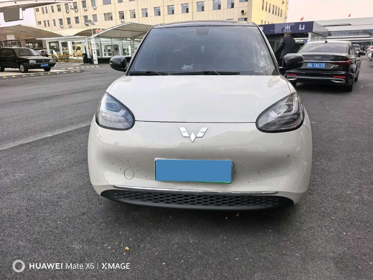 2023 WuLing BinGuo BEV 37.9KWH,autocango,china used car exporter,china ev exporter,chinese used car exporter,chinese used ev exporter
