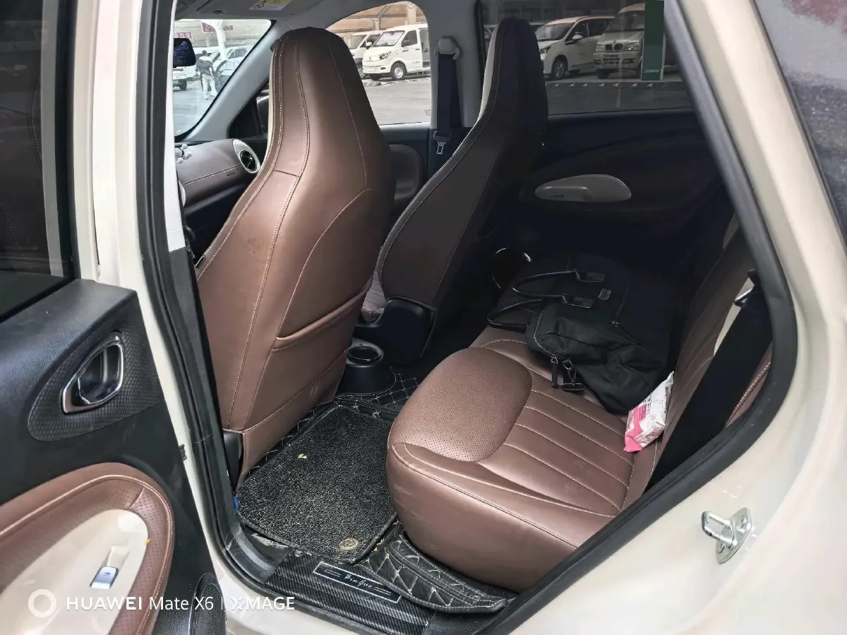 2023 WuLing BinGuo BEV 37.9KWH,autocango,china used car exporter,china ev exporter,chinese used car exporter,chinese used ev exporter