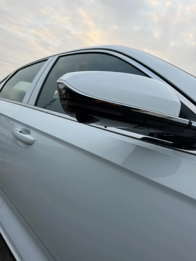 2026 Geely Preface 1.5T 181HP L4 7DCT,autocango,china used car exporter,china ev exporter,chinese used car exporter,chinese used ev exporter