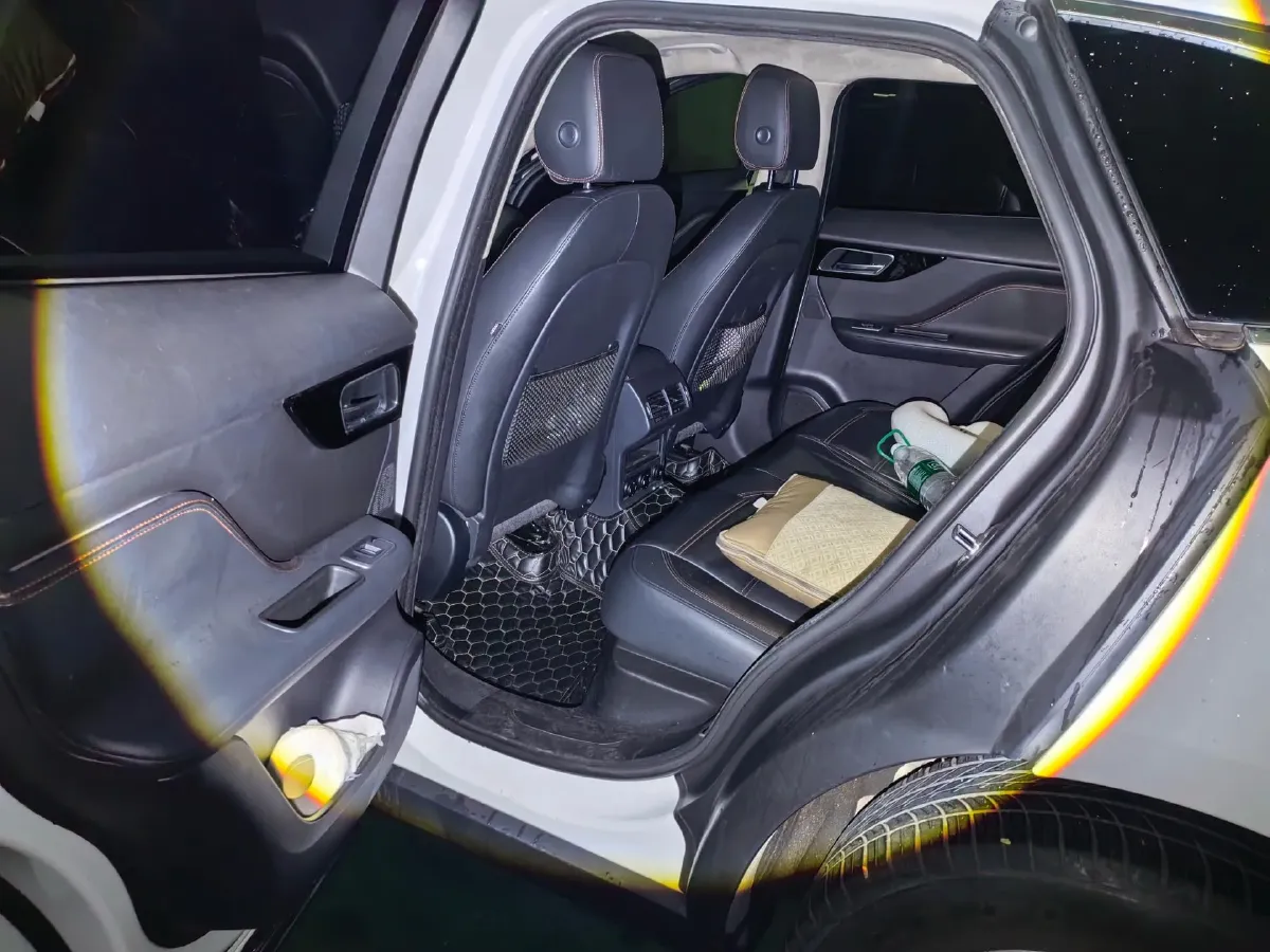 2019 Jaguar F-PACE 2.0T 250HP L4 8AT,autocango,china used car exporter,china ev exporter,chinese used car exporter,chinese used ev exporter