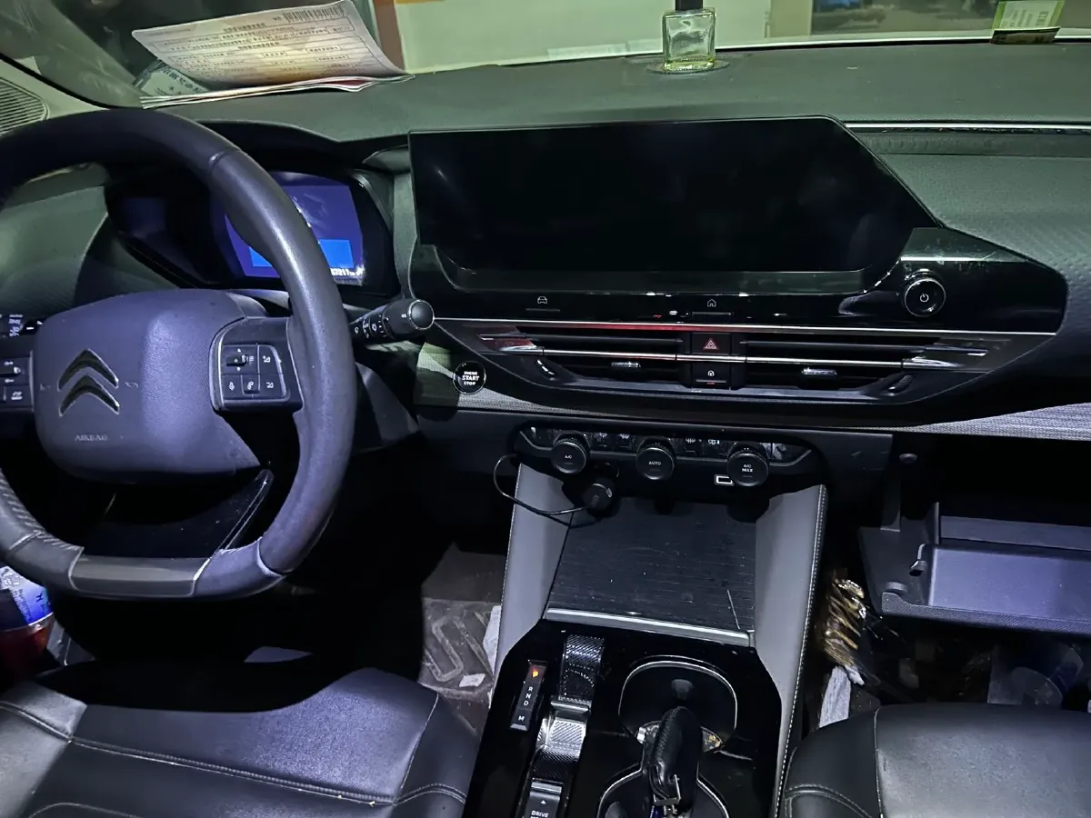 2021 Citroen C5 X 1.6T 175HP L4 8AT,autocango,china used car exporter,china ev exporter,chinese used car exporter,chinese used ev exporter