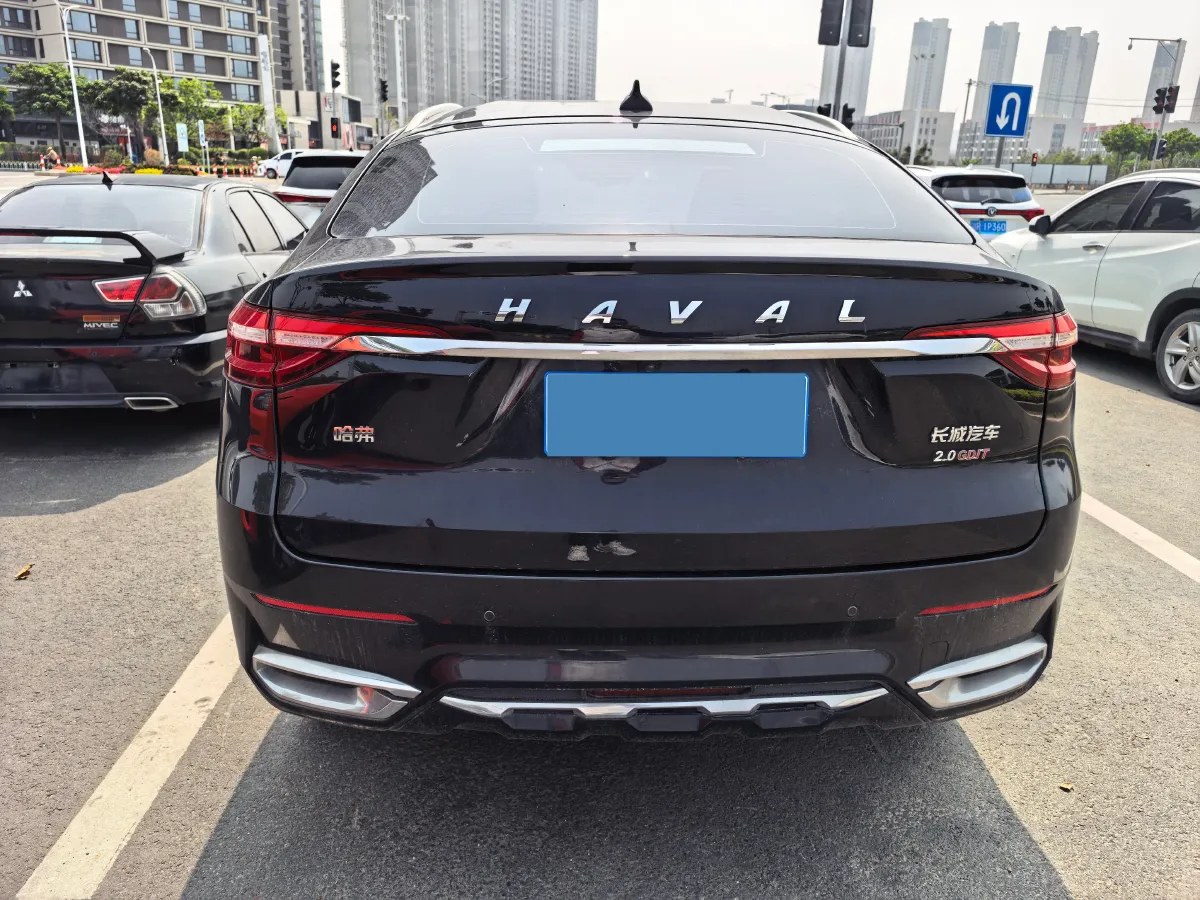 2020 Haval F7 2.0T 224HP L4 7DCT,autocango,china used car exporter,china ev exporter,chinese used car exporter,chinese used ev exporter