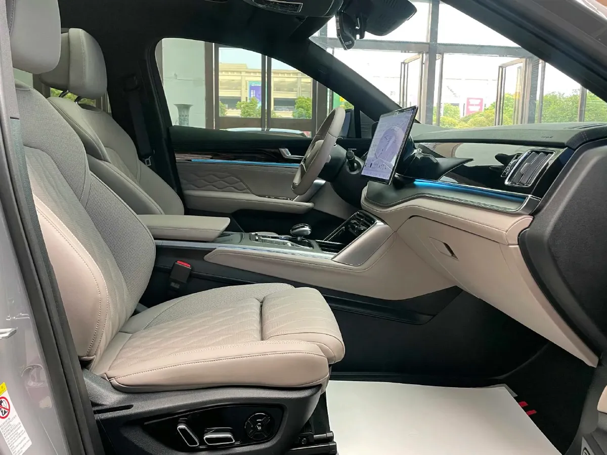 2025 BYD Tang 1.5T 156HP L4 E-CVT PHEV 21.504KWH,autocango,china used car exporter,china ev exporter,chinese used car exporter,chinese used ev exporter