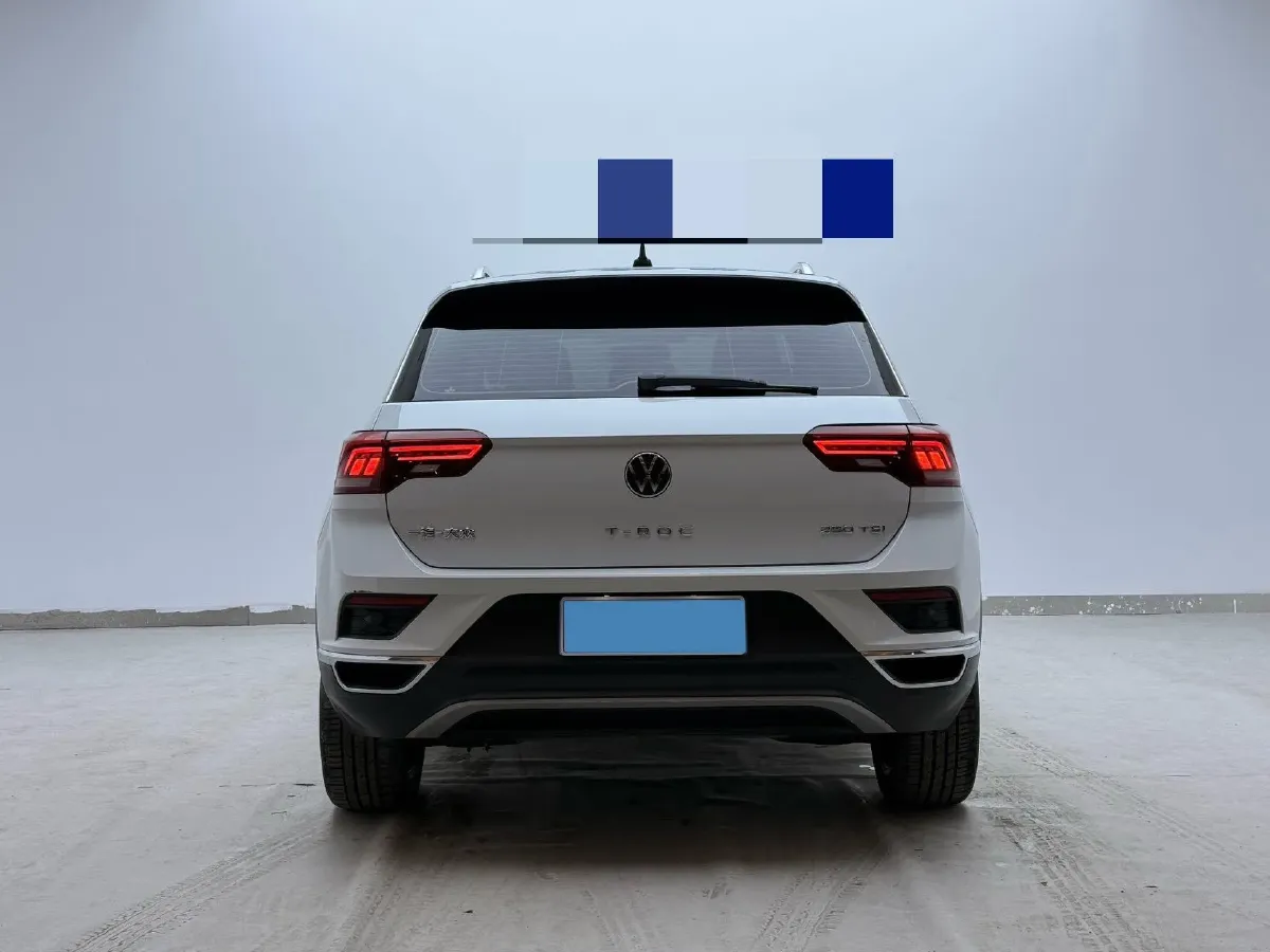 2021 Volkswagen T-Roc 1.4T 150HP L4 7DCT,autocango,china used car exporter,china ev exporter,chinese used car exporter,chinese used ev exporter