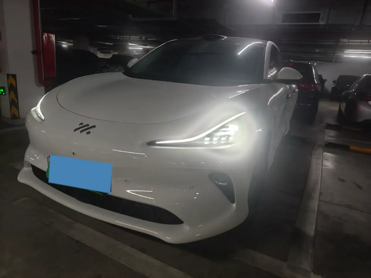 2025 IM LS6 BEV 75KWH,autocango,china used car exporter,china ev exporter,chinese used car exporter,chinese used ev exporter