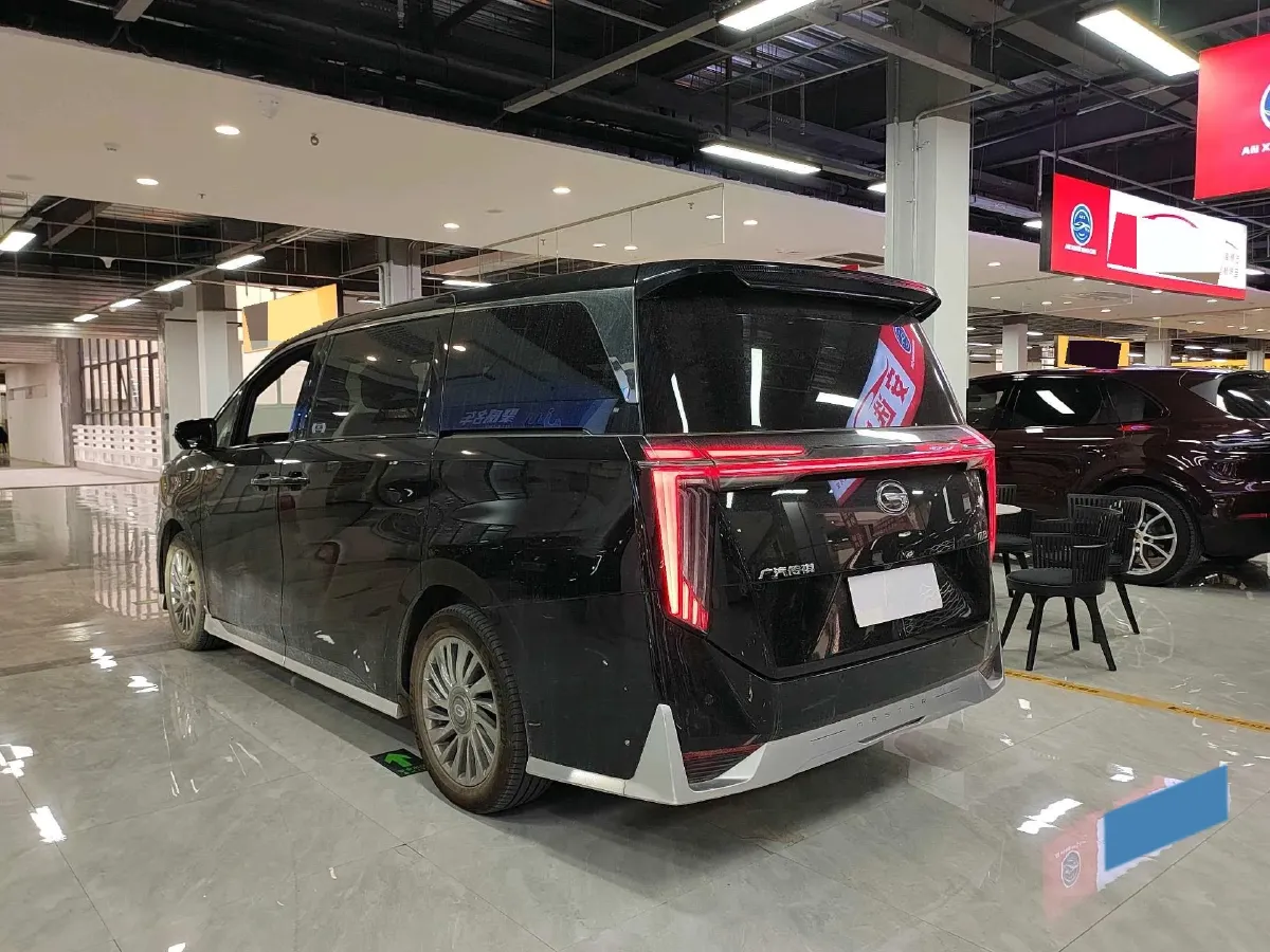 2023 GAC Trumpchi M8 2.0T 252HP L4 8AT,autocango,china used car exporter,china ev exporter,chinese used car exporter,chinese used ev exporter