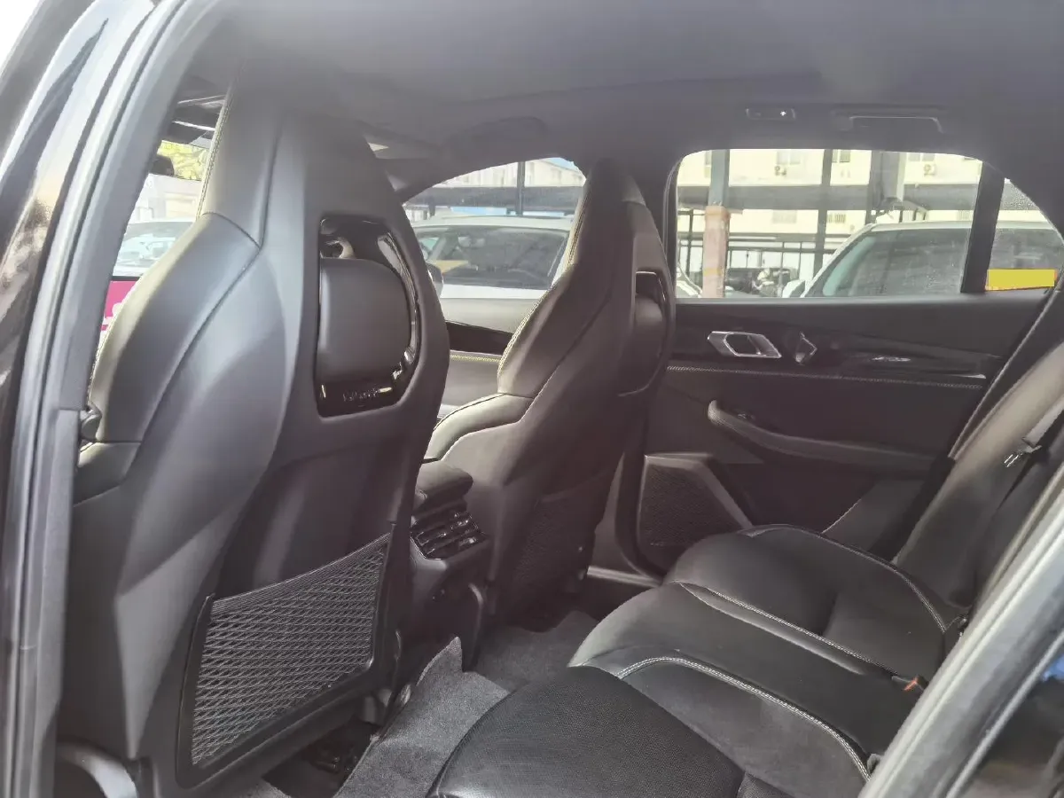 2023 LYNK&CO 03 2.0T 254HP L4 7DCT,autocango,china used car exporter,china ev exporter,chinese used car exporter,chinese used ev exporter