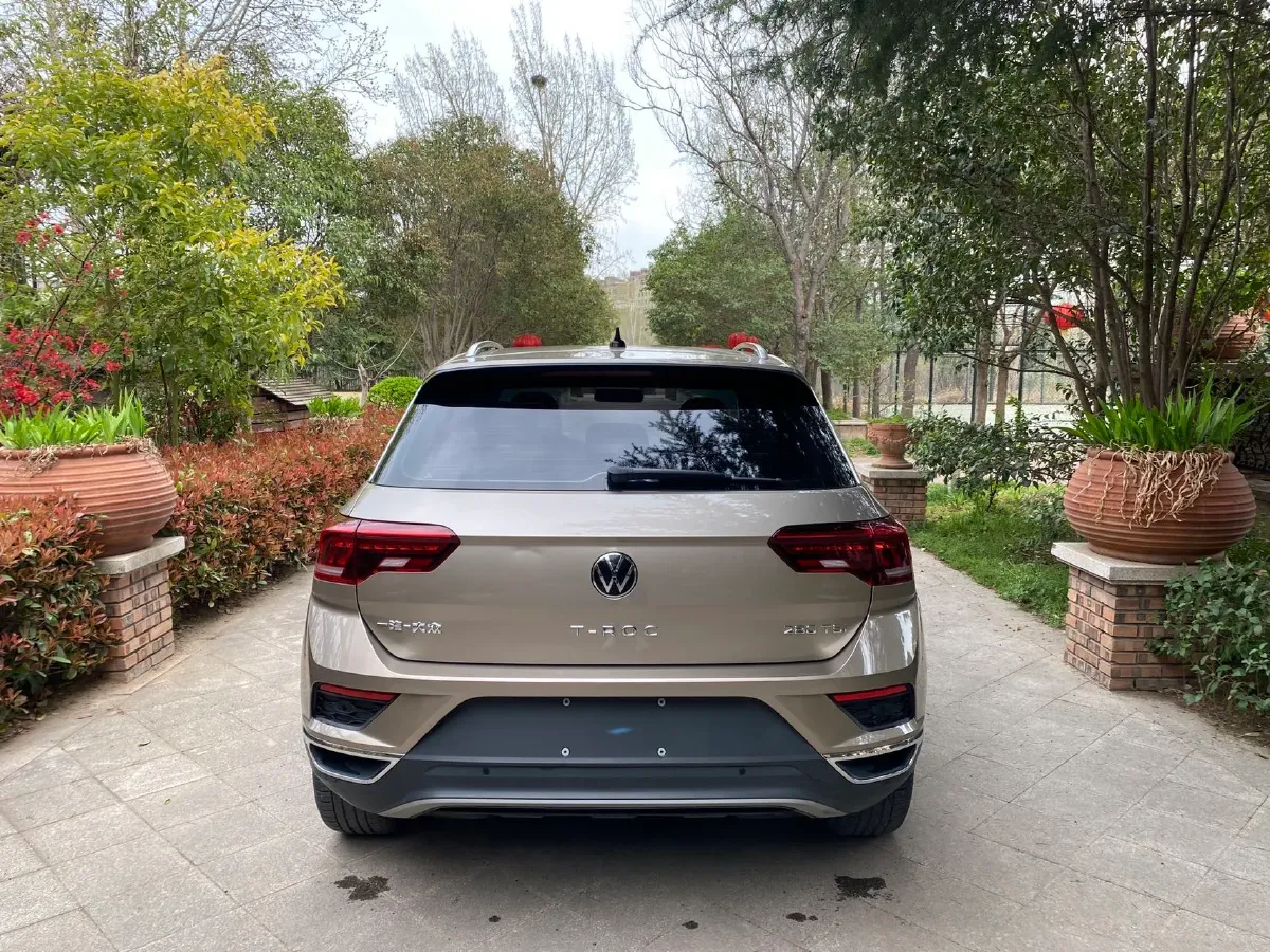 2021 Volkswagen T-Roc 1.4T 150HP L4 7DCT,autocango,china used car exporter,china ev exporter,chinese used car exporter,chinese used ev exporter