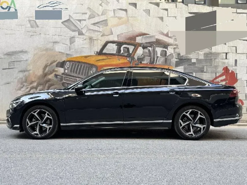 2023 Volkswagen Magotan 2.0T 186HP L4 7DCT,autocango,china used car exporter,china ev exporter,chinese used car exporter,chinese used ev exporter