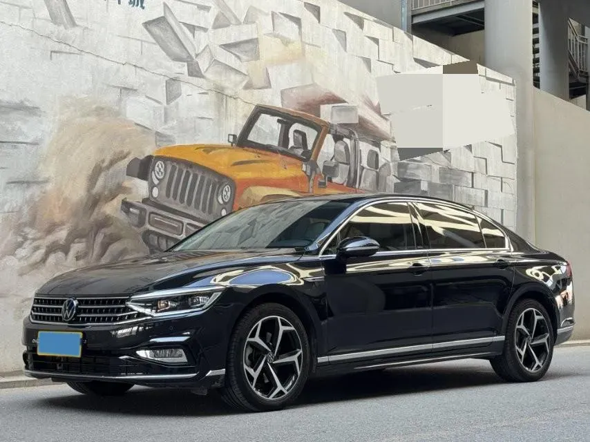 2023 Volkswagen Magotan 2.0T 186HP L4 7DCT,autocango,china used car exporter,china ev exporter,chinese used car exporter,chinese used ev exporter