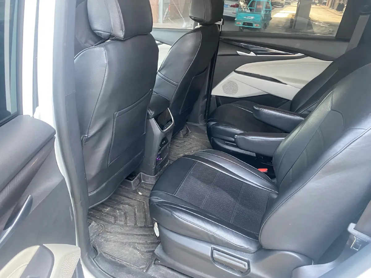 2022 MAXUS G50 1.5T 169HP L4 7DCT,autocango,china used car exporter,china ev exporter,chinese used car exporter,chinese used ev exporter