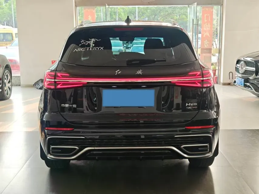 2025 HongQi HS5 2.0T 252HP L4 8AT,autocango,china used car exporter,china ev exporter,chinese used car exporter,chinese used ev exporter