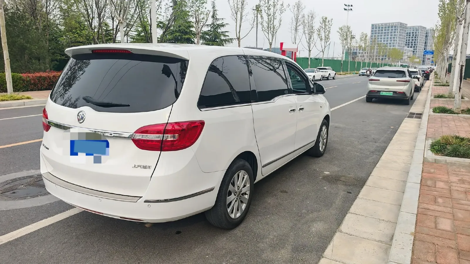 2018 Buick GL8 2.0T 260HP L4 6AT,autocango,china used car exporter,china ev exporter,chinese used car exporter,chinese used ev exporter
