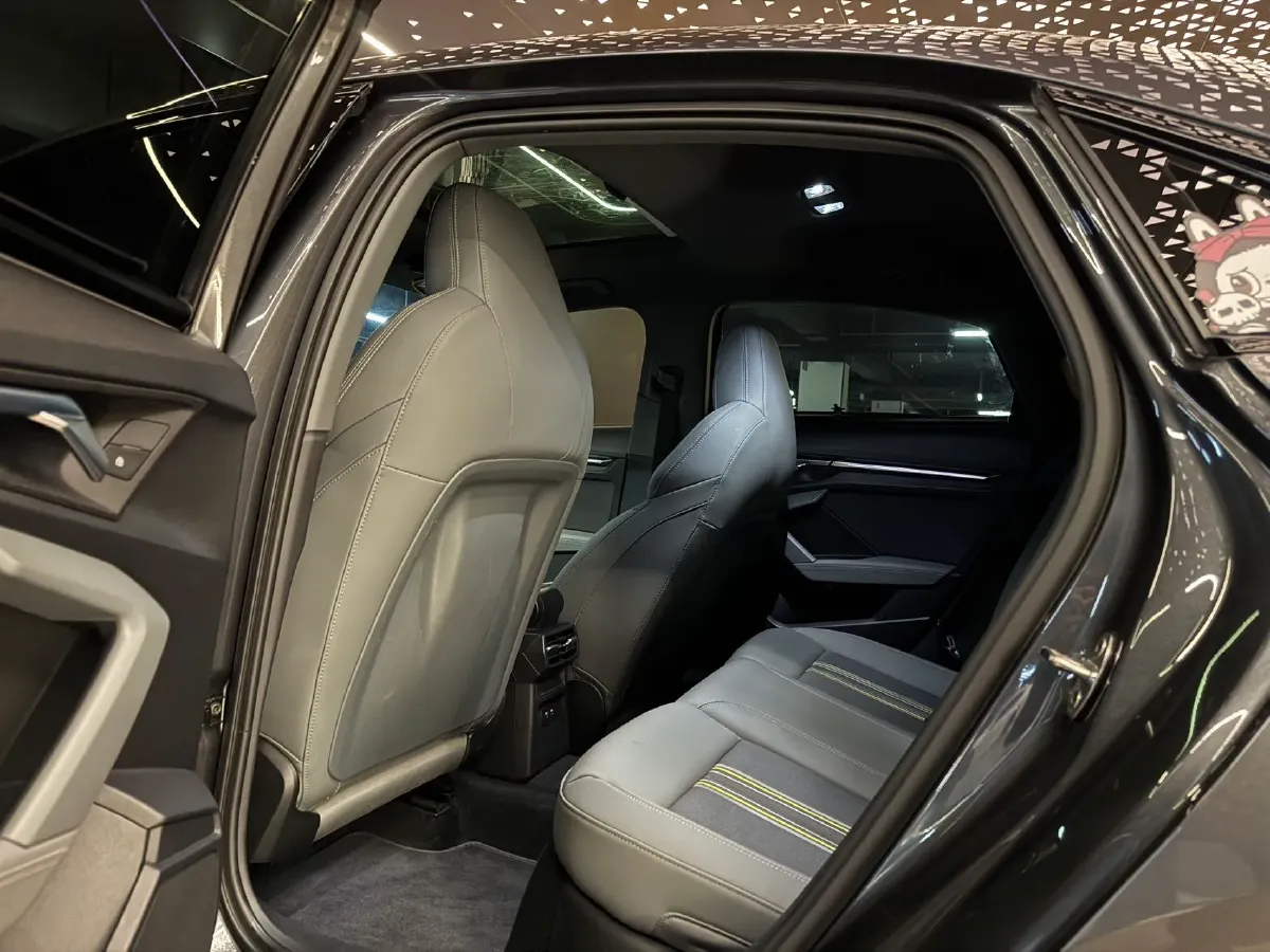 2022 Audi A3 1.4T 150HP L4 7DCT,autocango,china used car exporter,china ev exporter,chinese used car exporter,chinese used ev exporter