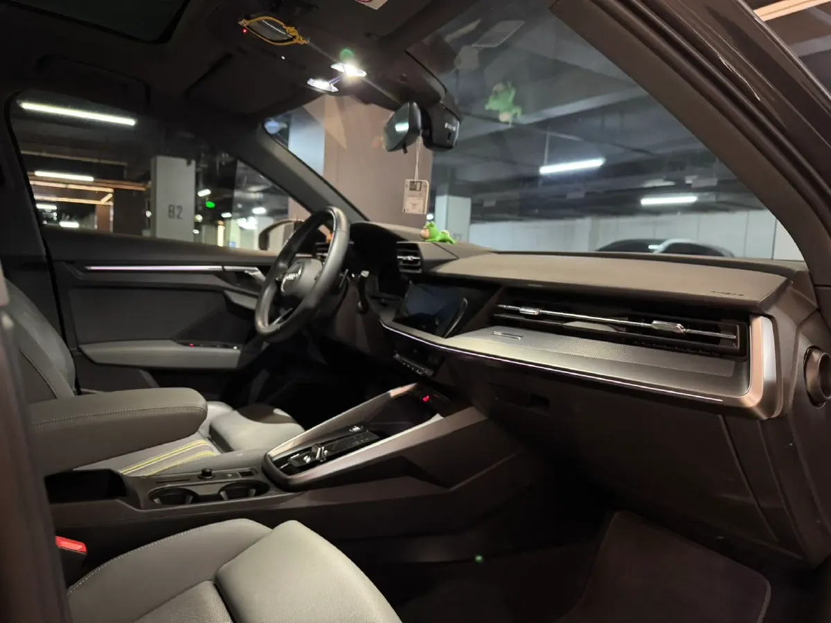 2022 Audi A3 1.4T 150HP L4 7DCT,autocango,china used car exporter,china ev exporter,chinese used car exporter,chinese used ev exporter