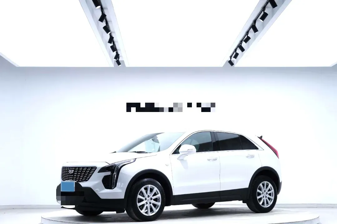 2021 Cadillac XT4 2.0T 237HP L4 9AT,autocango,china used car exporter,china ev exporter,chinese used car exporter,chinese used ev exporter