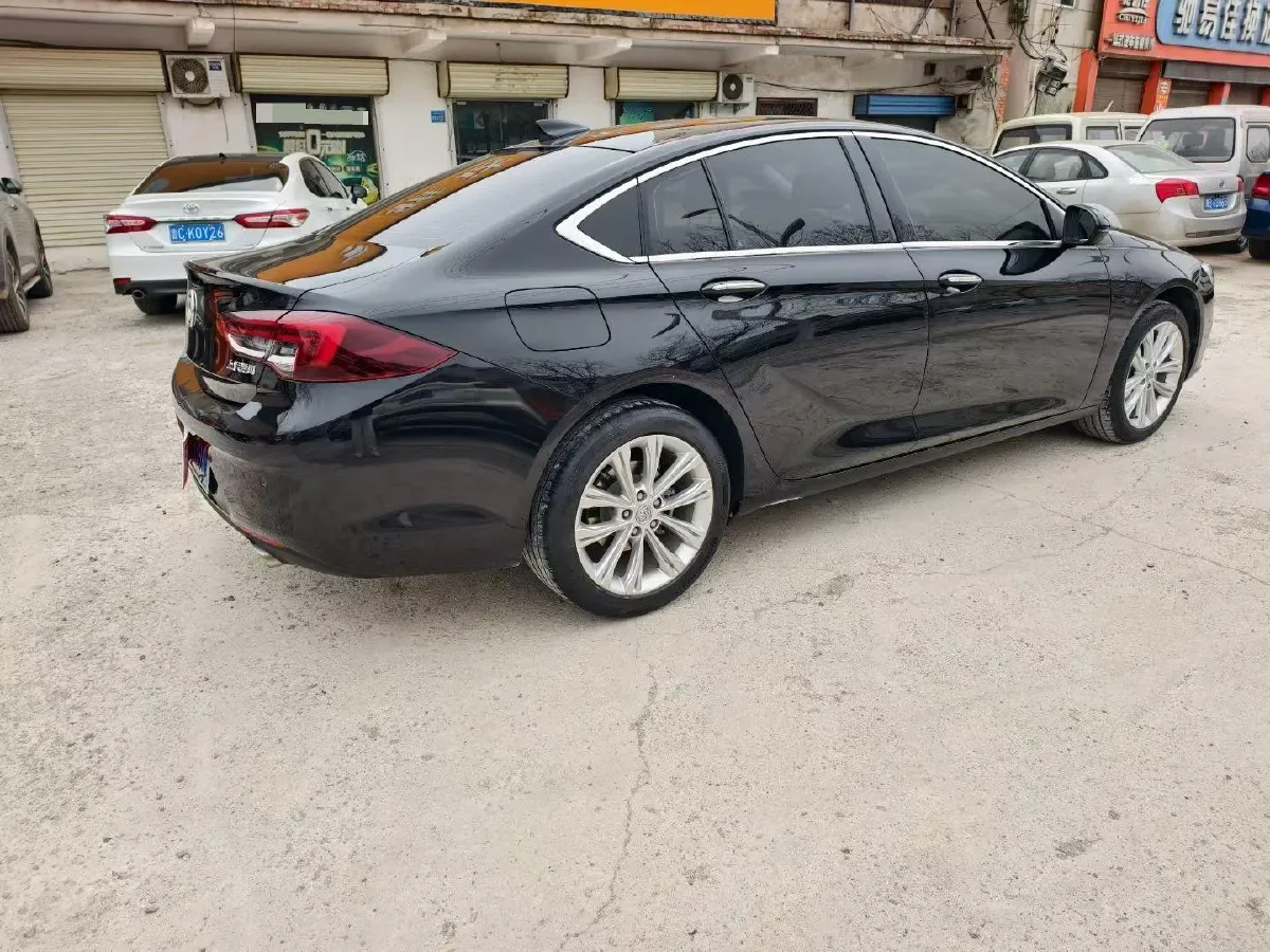 2022 Buick Regal 2.0T 237HP L4 9AT,autocango,china used car exporter,china ev exporter,chinese used car exporter,chinese used ev exporter