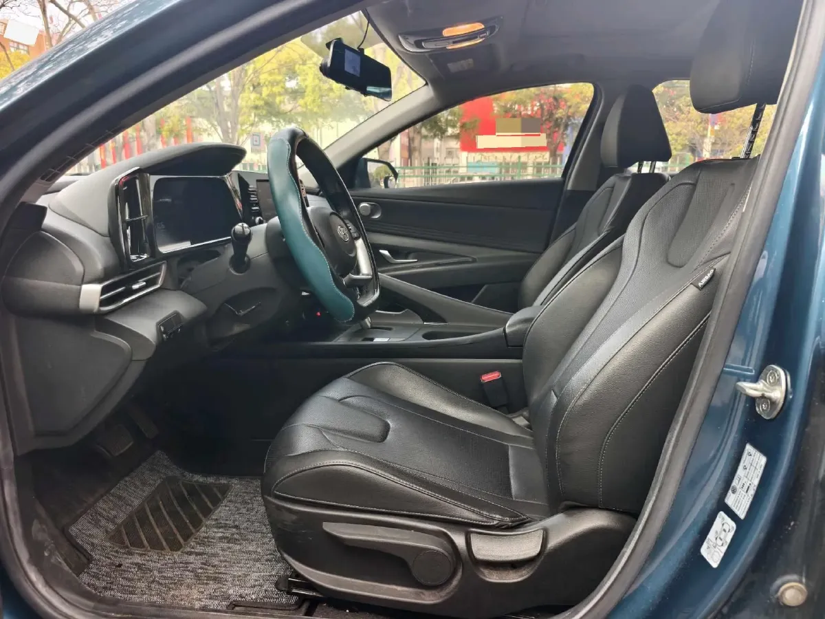 2021 Hyundai Elantra 1.5L 115HP L4 CVT,autocango,china used car exporter,china ev exporter,chinese used car exporter,chinese used ev exporter