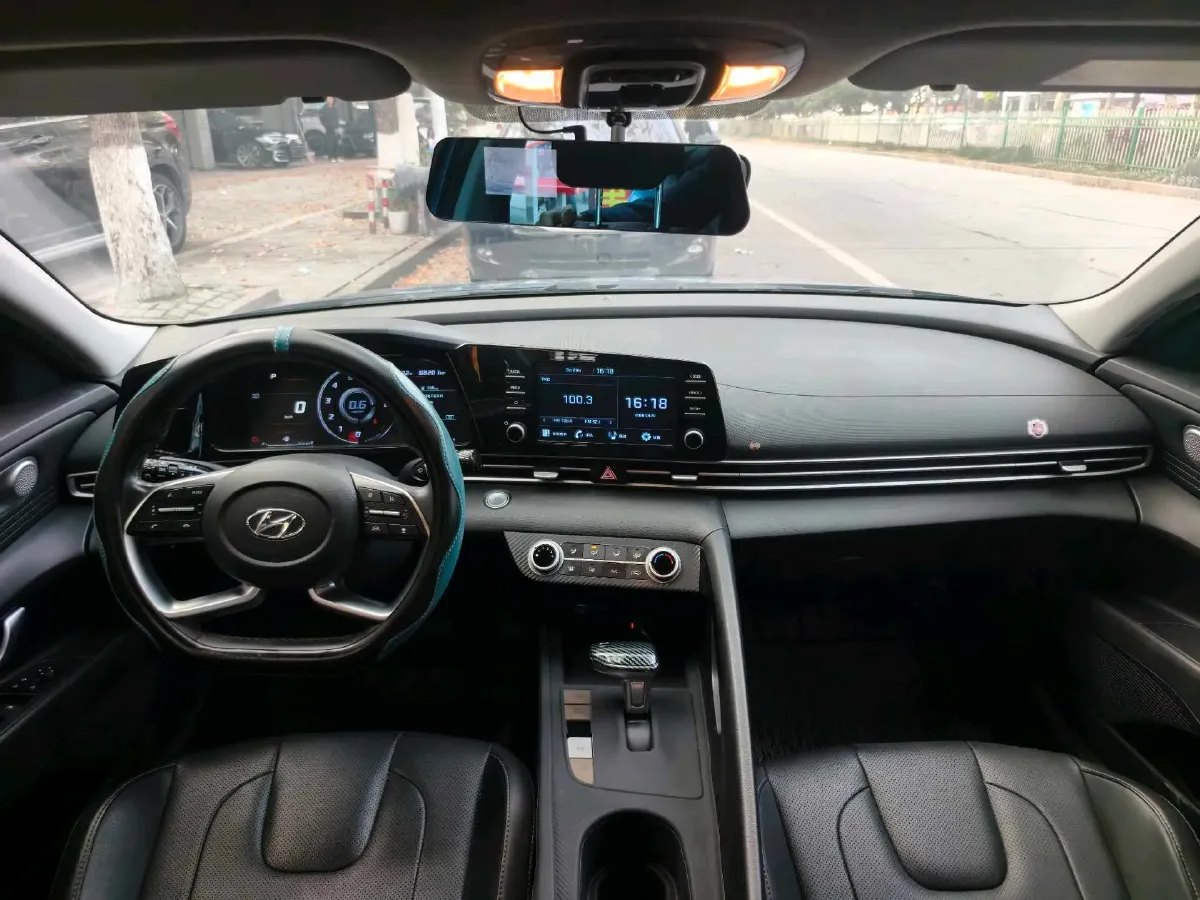 2021 Hyundai Elantra 1.5L 115HP L4 CVT,autocango,china used car exporter,china ev exporter,chinese used car exporter,chinese used ev exporter