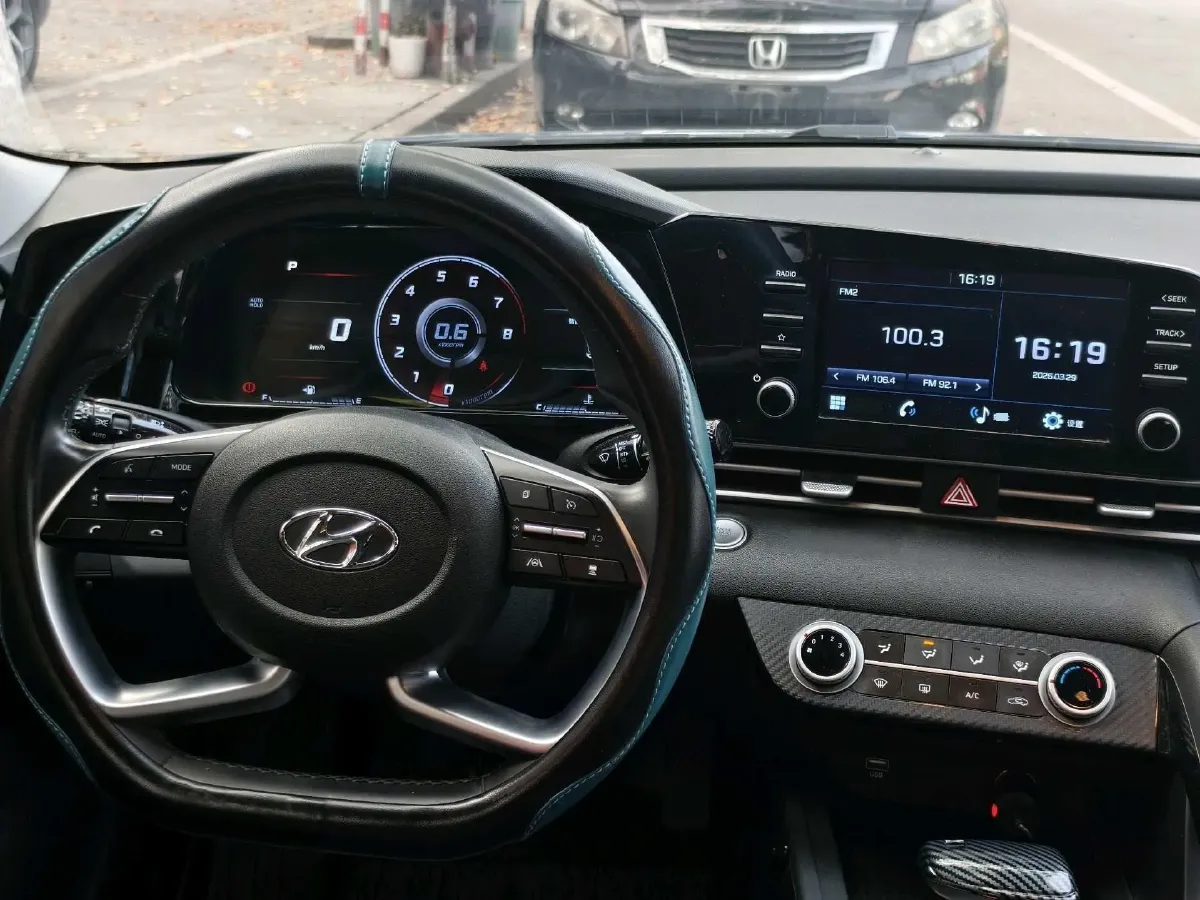 2021 Hyundai Elantra 1.5L 115HP L4 CVT,autocango,china used car exporter,china ev exporter,chinese used car exporter,chinese used ev exporter