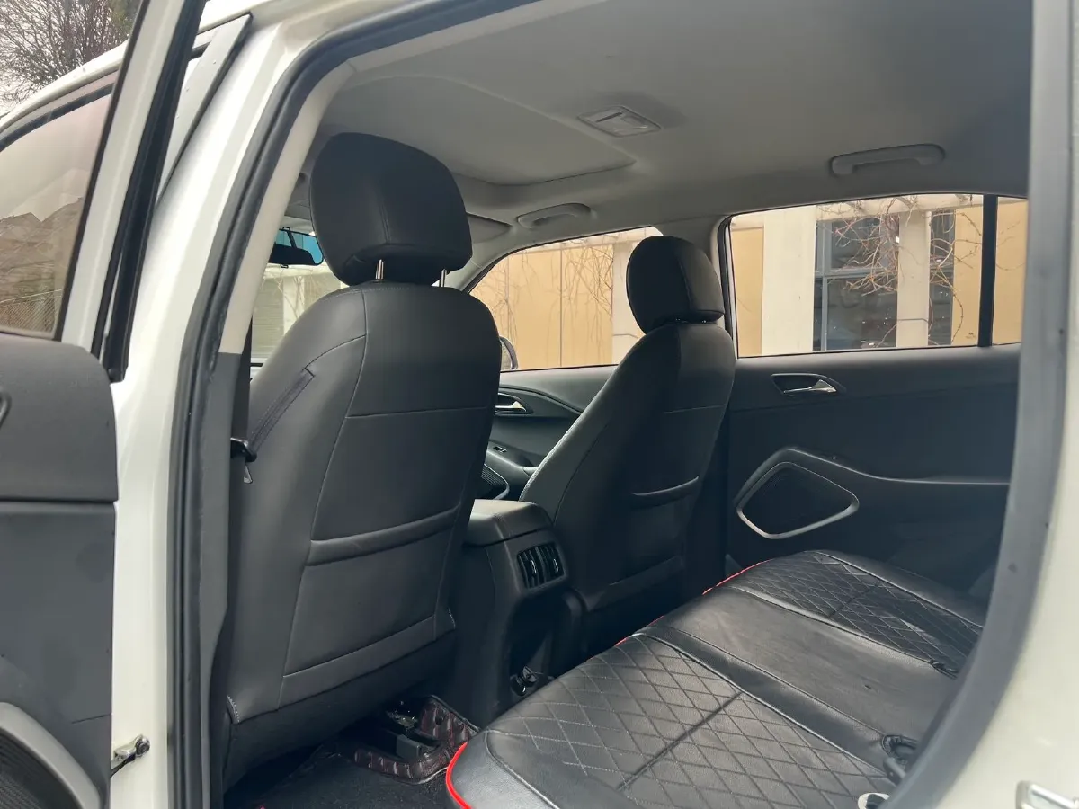 2020 Hyundai ix35 2.0L 160HP L4 6AT,autocango,china used car exporter,china ev exporter,chinese used car exporter,chinese used ev exporter