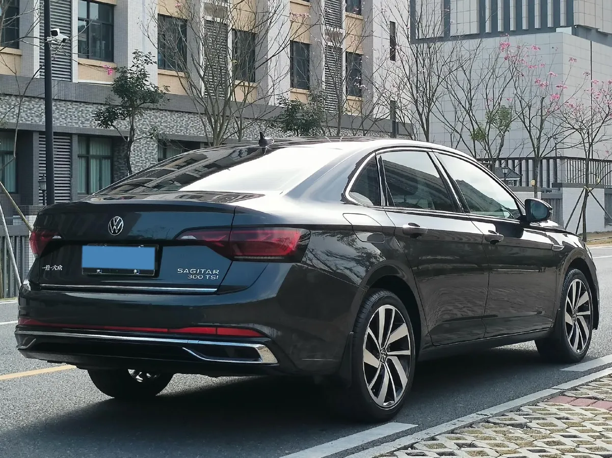 2023 Volkswagen Sagitar 1.5T 160HP L4 7DCT,autocango,china used car exporter,china ev exporter,chinese used car exporter,chinese used ev exporter